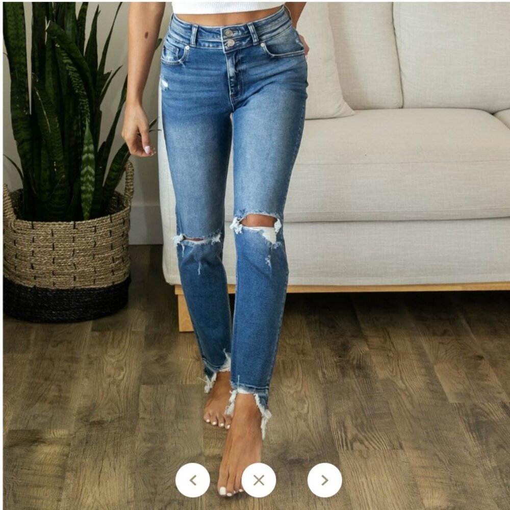Kancan High Rise Slim Straight